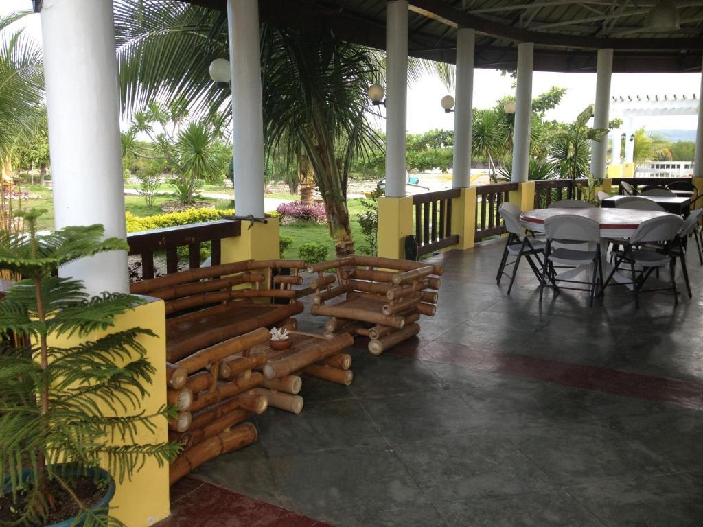 Moalboal Beach Resort Alcantara  المظهر الخارجي الصورة