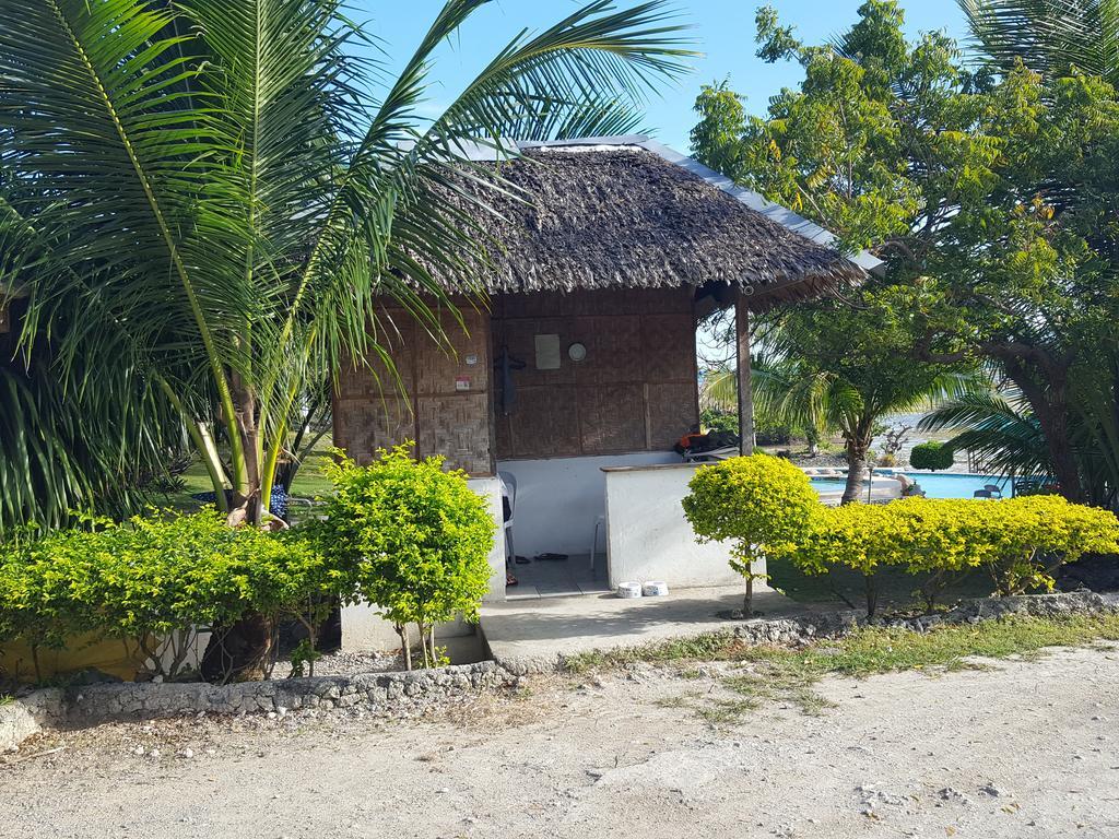 Moalboal Beach Resort Alcantara  المظهر الخارجي الصورة