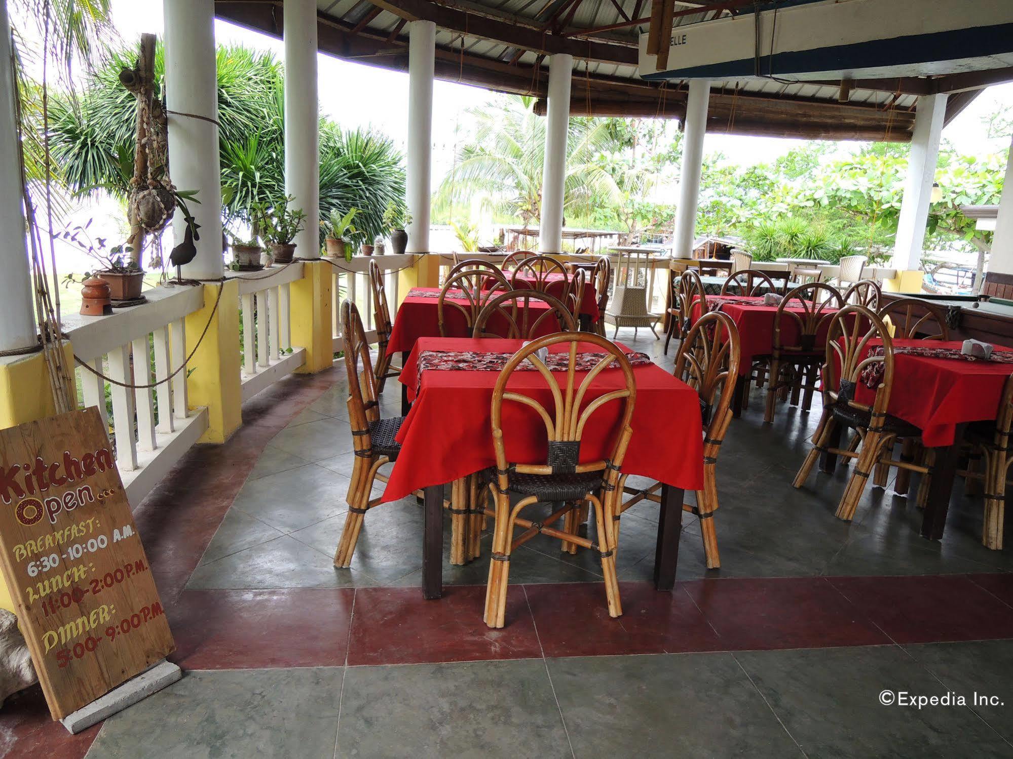 Moalboal Beach Resort Alcantara  المظهر الخارجي الصورة